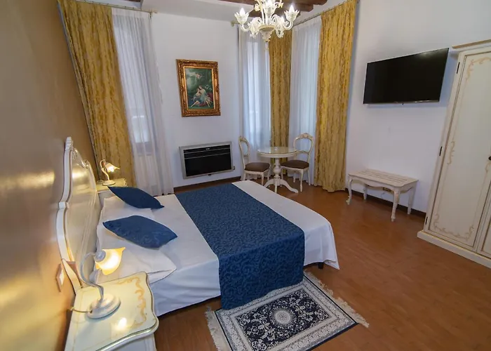 Πανσιόν Ca Del Sole 3*